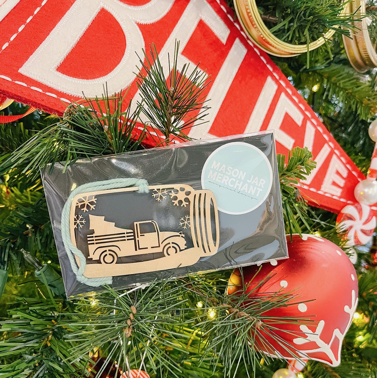 Laser Cut Christmas Truck