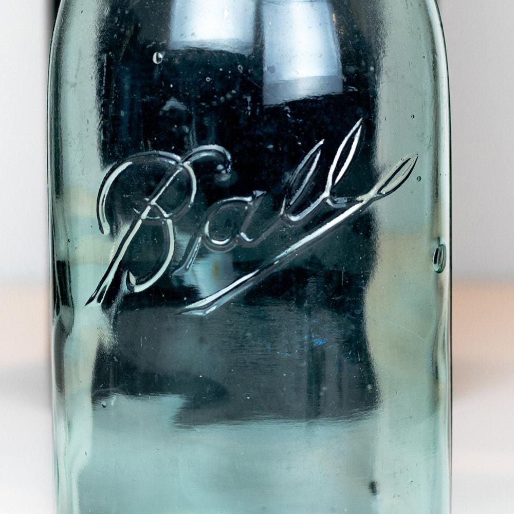 Ball Vintage 1896-1910 Blue Regular Mouth Quart Mason Jar