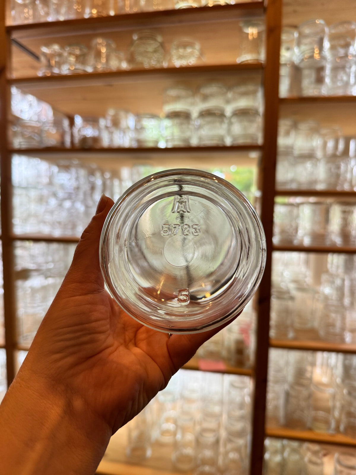Hazel Atlas Vintage 1930s Unmarked Wire Bail Pint Jar - Lightning Dimple Neck