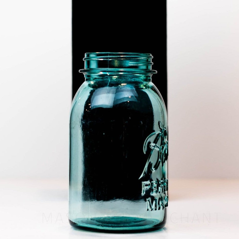 Ball Vintage 1923-1933 “Perfect Mason” Blue Regular Mouth Quart Mason Jar