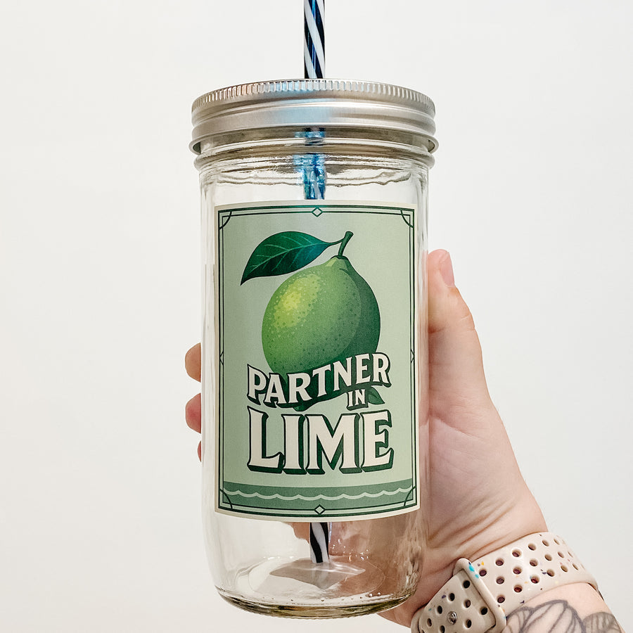 Tumbler with straw lid