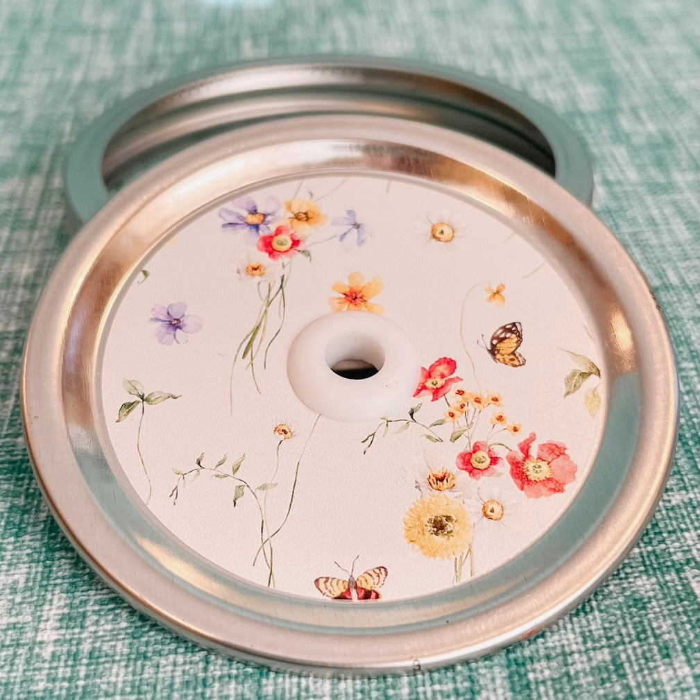 Tiptoe in the Garden - Floral Mason Jar Straw Lid