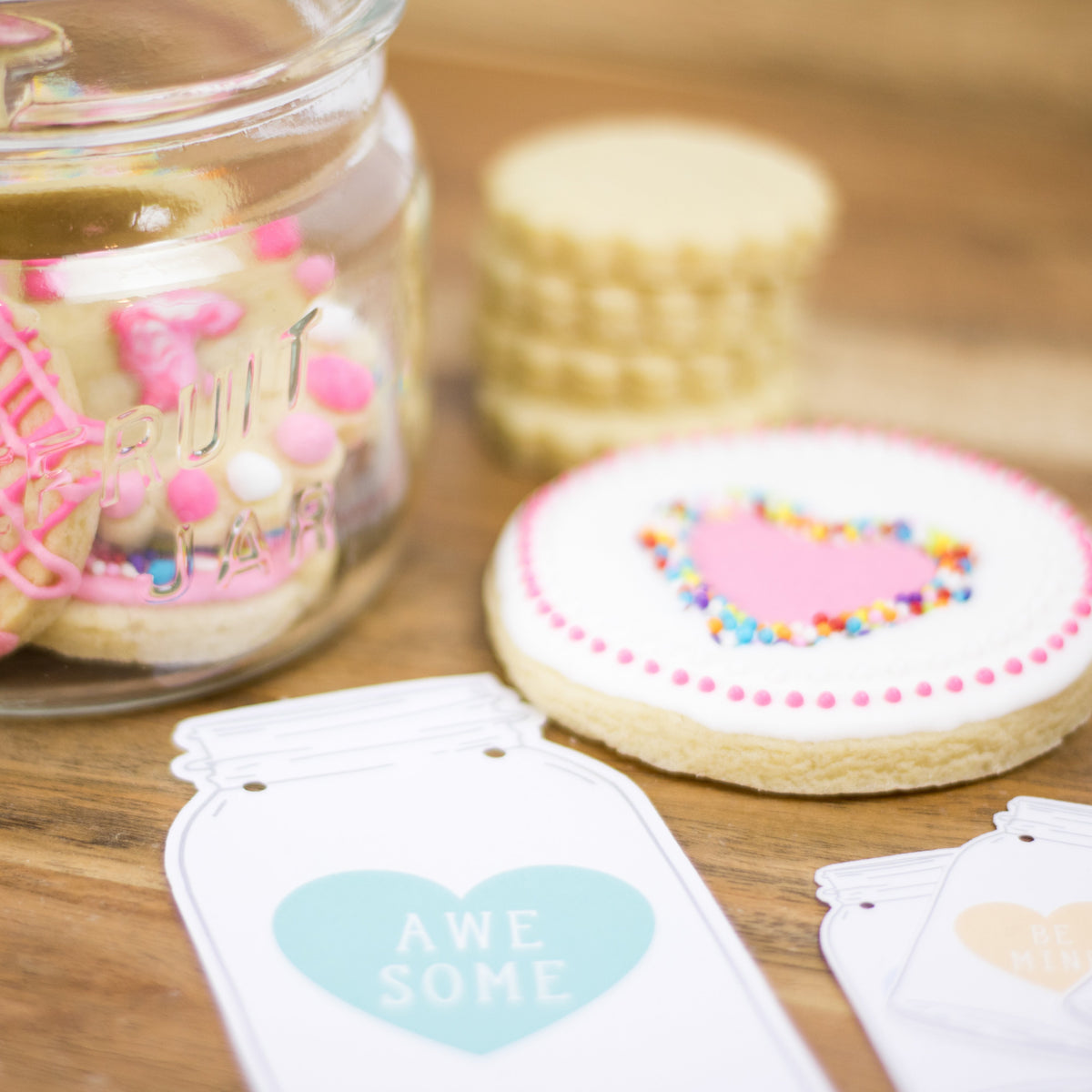 FREE printable valentines perfect as gift tags for all your handmade valentine&#39;s day gifts